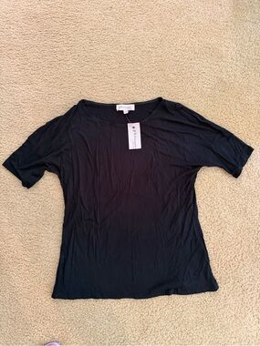 Philosophy Black Short Sleeve Scoop Neck Tee
